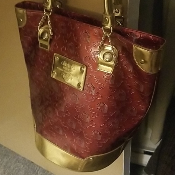 Fabulous Purse - Picture 2 of 5